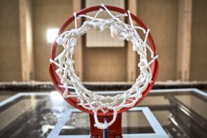 夜遅くにジムを利用する際の注意点は？